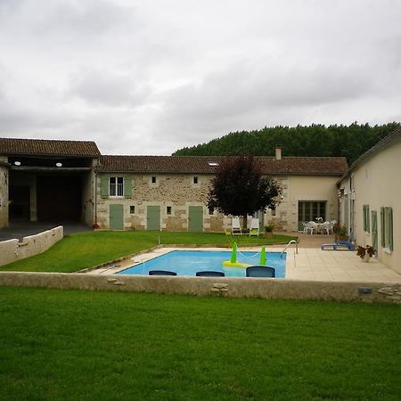 Logis Du Jacquelin Hotel Doussay Kültér fotó
