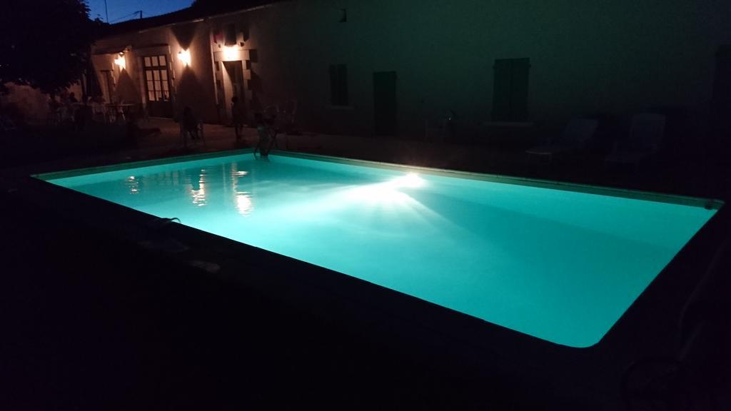 Logis Du Jacquelin Hotel Doussay Kültér fotó